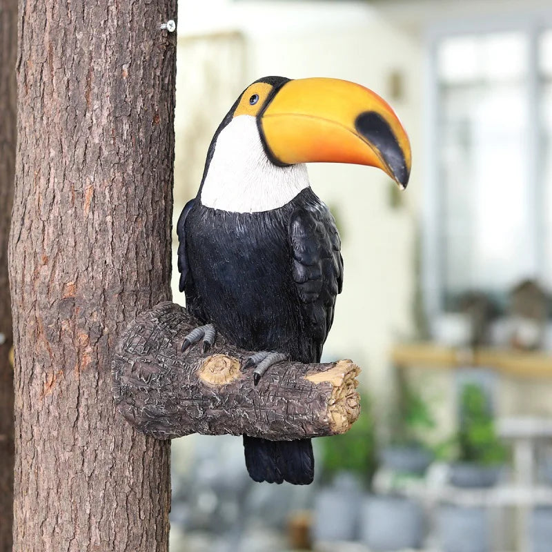 Toucan Bird Figurine – Resin Tree Hugger Garden Ornament Garden Bird Figurine Axl