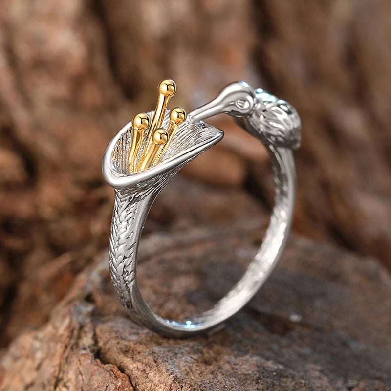 Huitan Two-Tone Bird & Flower Ring for Women | Brass Fashion Ring Fashion Ring Axl