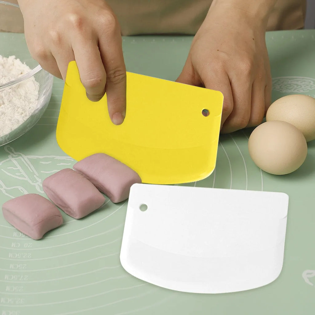 Dough Cutter & Bowl Scraper – Flexible Plastic Pastry Tool Dough Cutter Scraper Axl