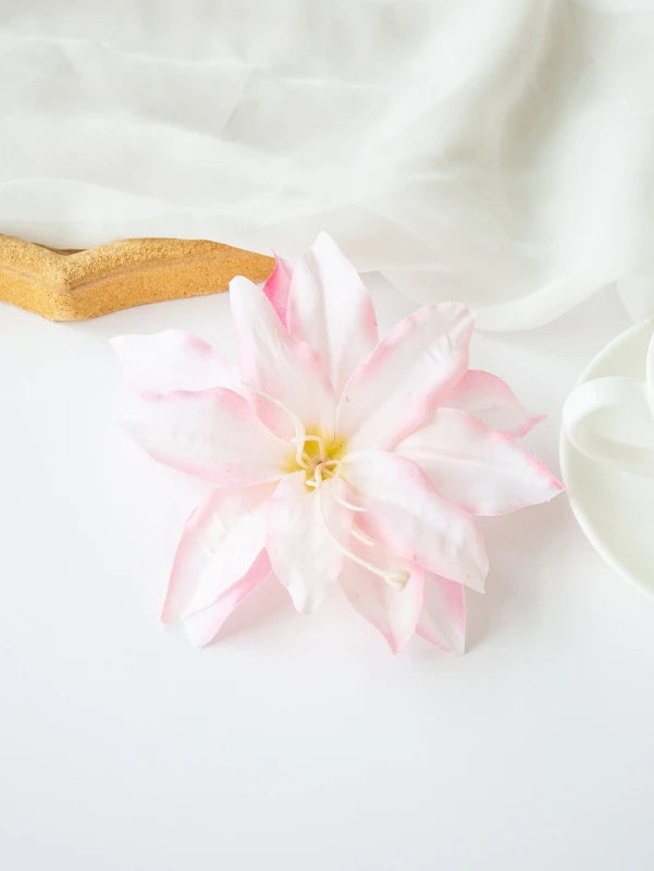 Silk Lily Artificial Flowers 20/40 Pcs – Wedding & Home Décor Artificial Silk Flowers Axl Light Pink 40 PCS