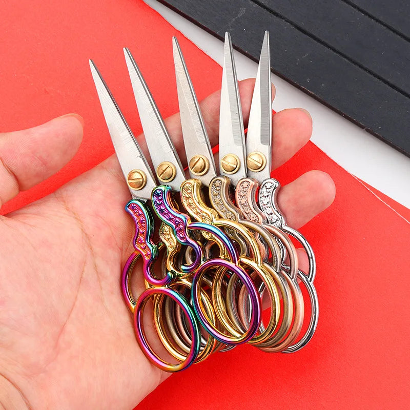 Gourd Pattern Vintage Stainless Steel Sewing Scissors 12.5cm Sewing Scissors Axl
