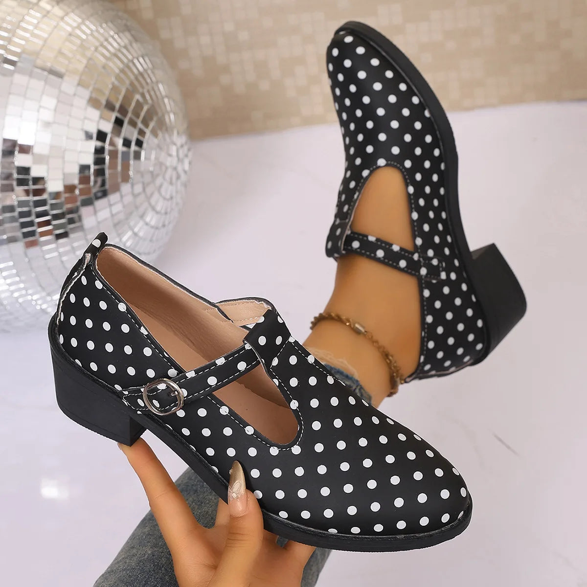 Women's Polka Dot Mary Jane Pumps – Low Block Heel Buckle Mary Jane Pumps Axl