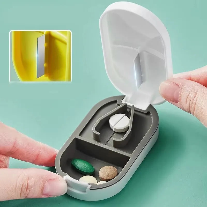 Portable Pill Cutter & Organizer – Stainless Steel Blade Pill Cutter Organizer Axl