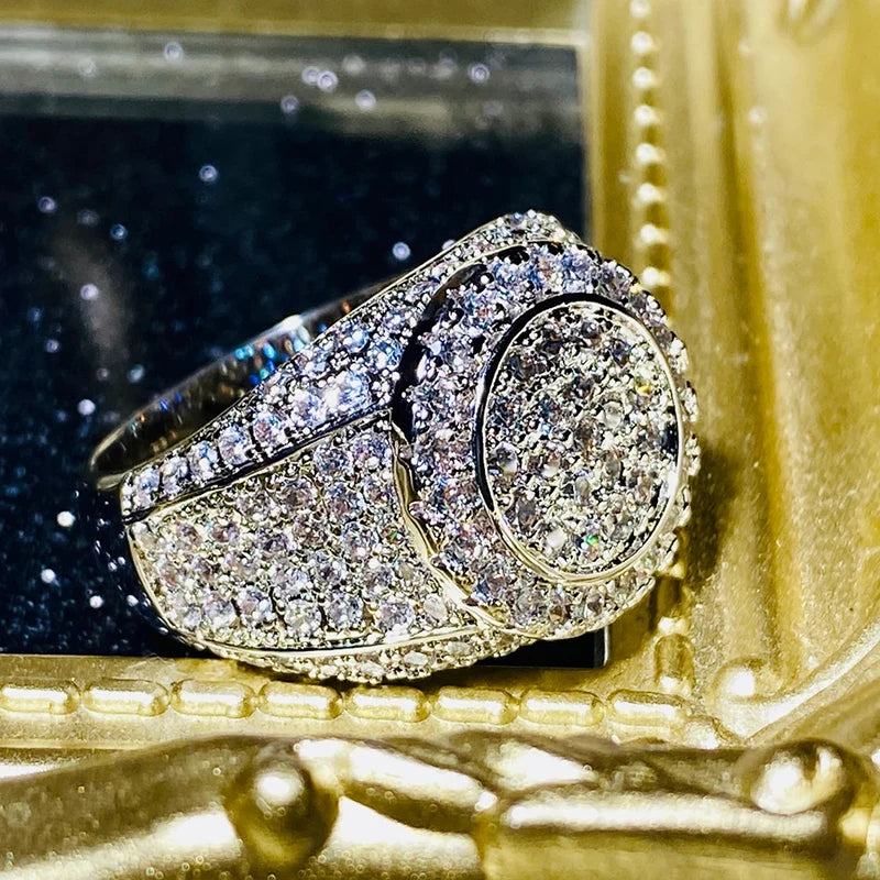 Huitan Women's Cubic Zirconia Pave Ring – Sparkling Party Band Fashion Ring Axl