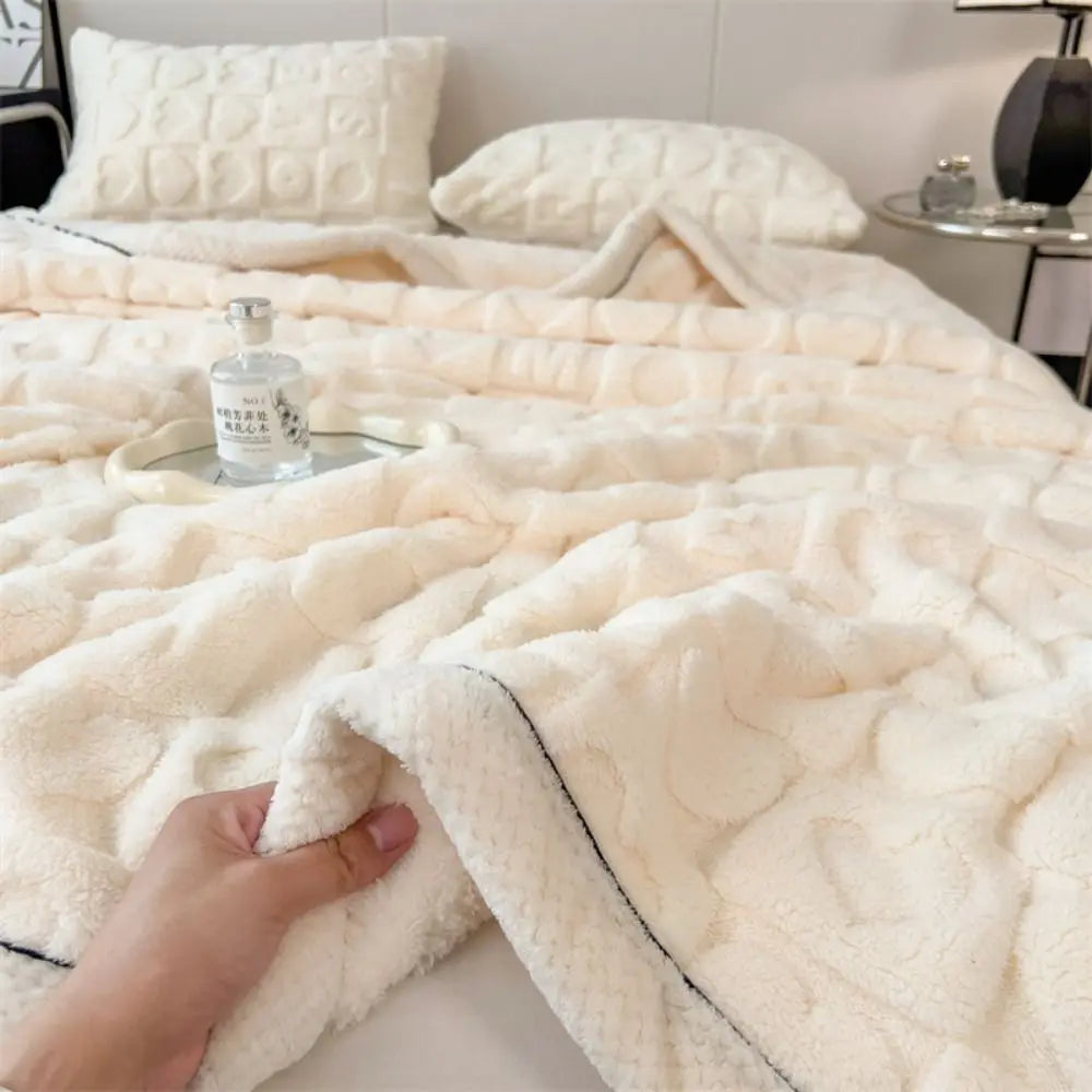 Double-Sided Fleece Plush Throw Blanket – Soft & Warm Home Office Fleece Throw Blanket Axl