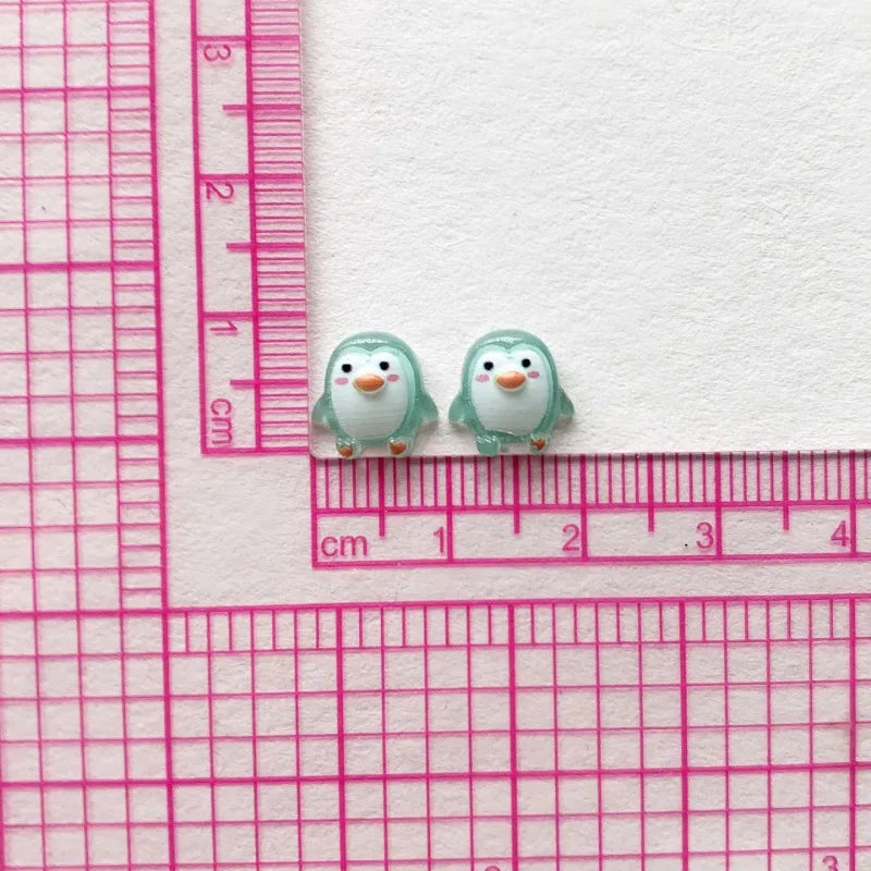 50 Pcs Mini Resin Penguin Flatback Figurines – Nail & DIY Craft Craft Embellishments Axl Green