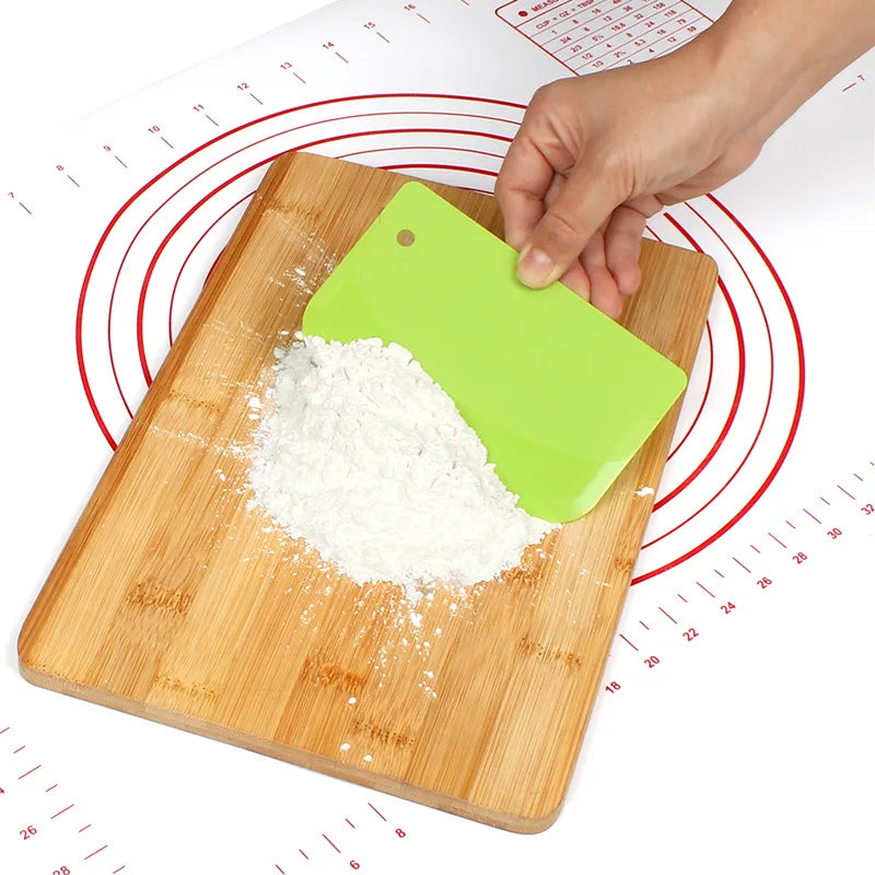 Dough Scraper & Cake Spatula – Fondant Pastry Baking Tool Baking Scraper Spatula Axl