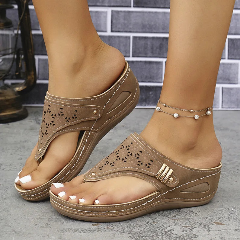 YBQJOO Women's Platform Wedge Flip Flop Sandal Slippers Wedge Sandal Slippers Axl Brown 36