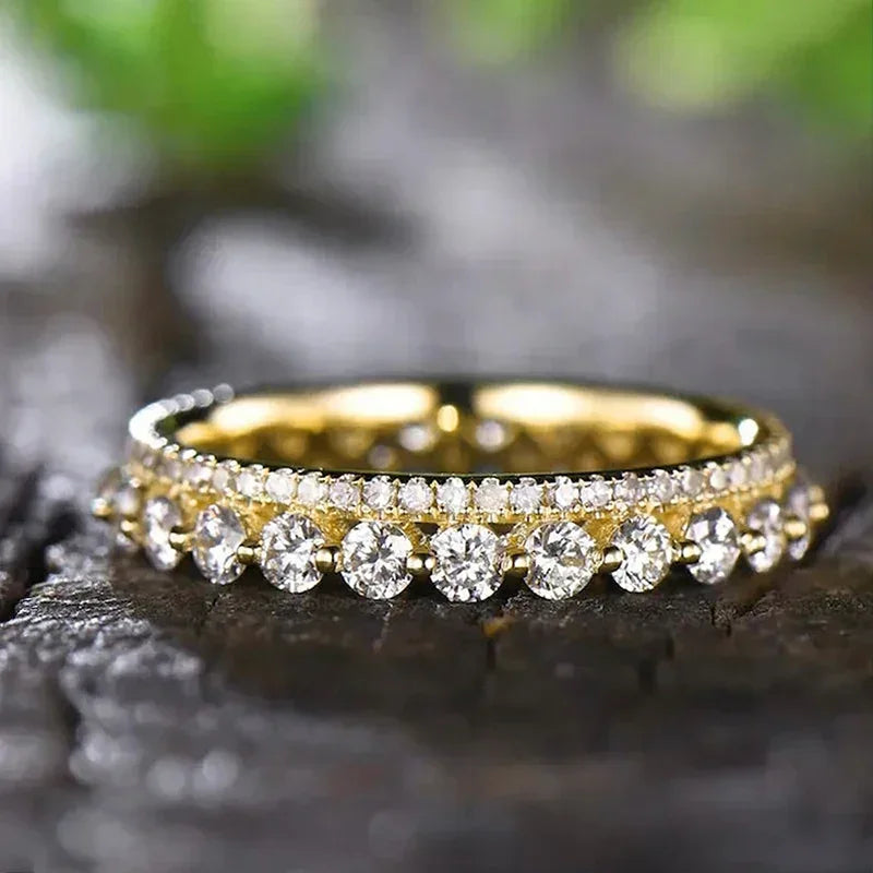 Huitan Gold CZ Wedding Band Ring – Sparkling Cubic Zirconia CZ Wedding Ring Axl