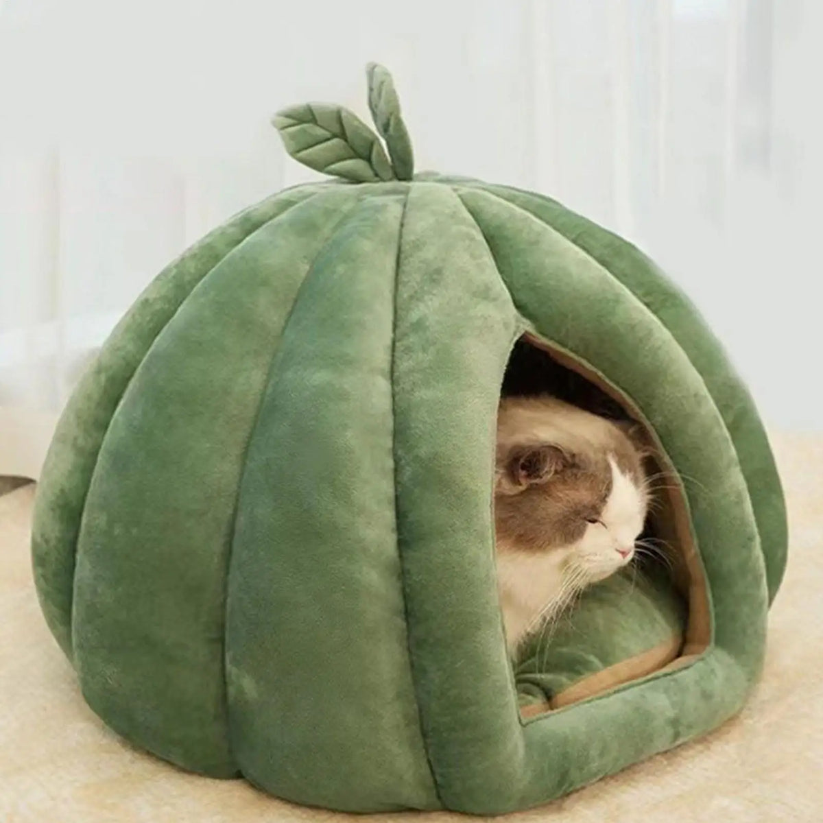 Pumpkin Cat Cave Bed – Cozy Fleece Pet Hideaway for Cats & Dogs Cat Cave Bed Axl