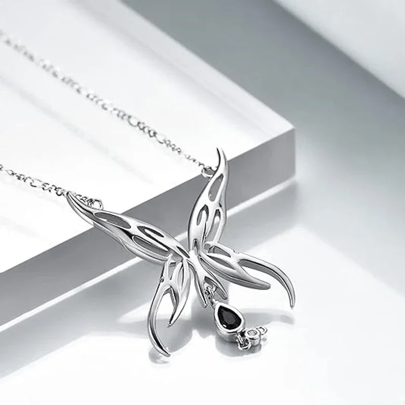 Huitan Black Butterfly Pendant Necklace – Halloween Jewelry Pendant Necklace Axl