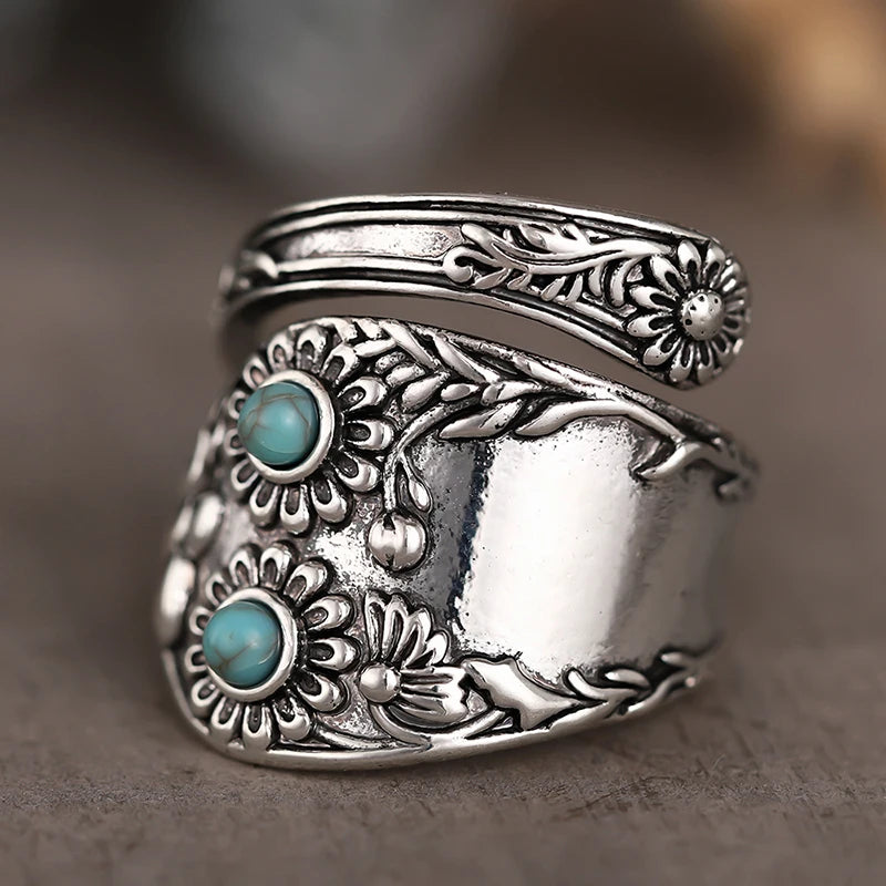 Huitan Vintage Flower Ring – Imitation Turquoise | Sizes 5–14 Fashion Ring Axl