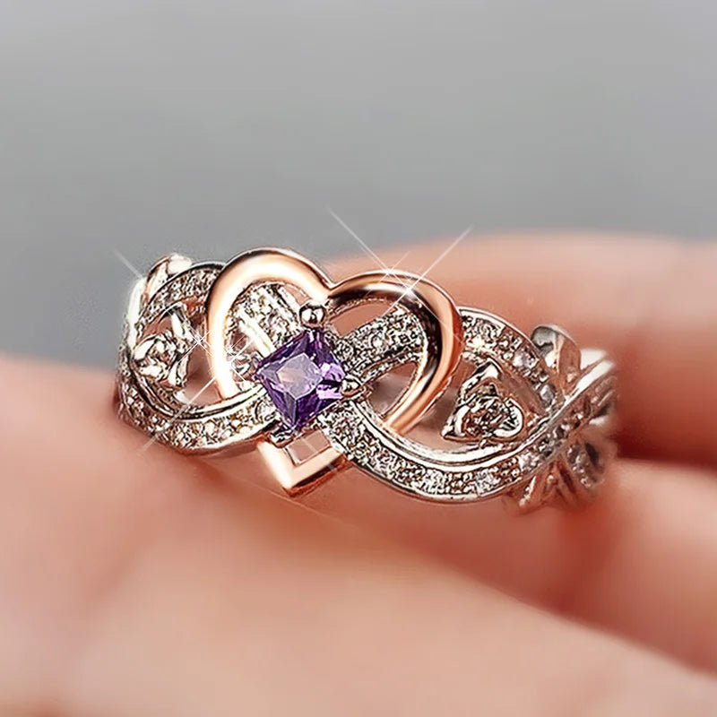 Huitan Women's Heart Rose Ring – Cubic Zirconia Wedding Band Fashion Ring Axl