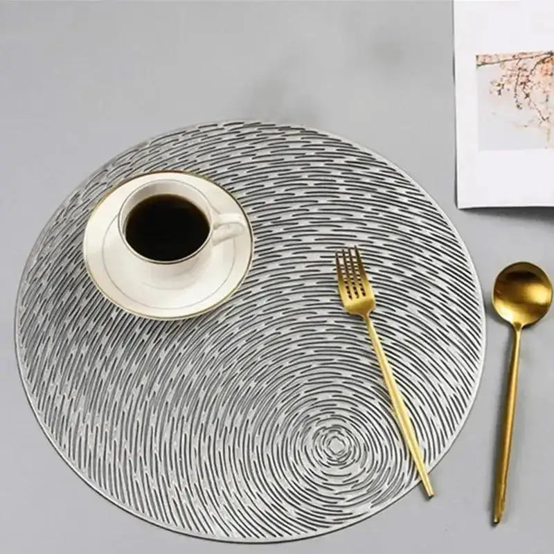Round PVC Placemat – Heat Resistant Non-Slip Table Mat 38cm Table Placemat Axl Silver(Mat only)