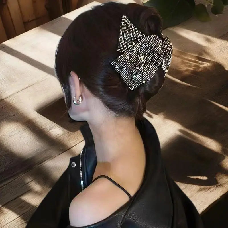 Rhinestone Hair Claw Clip – Shiny Triangular Hairpin for Women Hair Claw Clip Axl