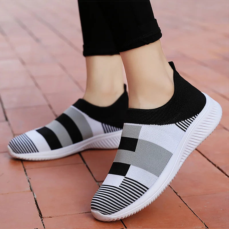 HAJINK Women's Knitted Vulcanized Flat Sneakers – Mix Color Women's Sneakers Axl