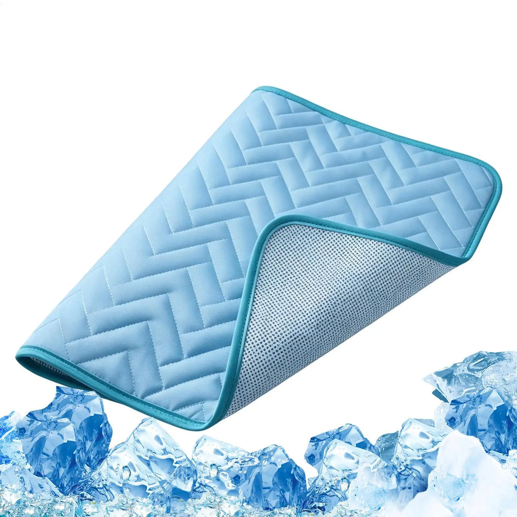 Dog & Cat Cooling Mat – Ice Silk Pet Bed S to 2XL Pet Cooling Mat Axl