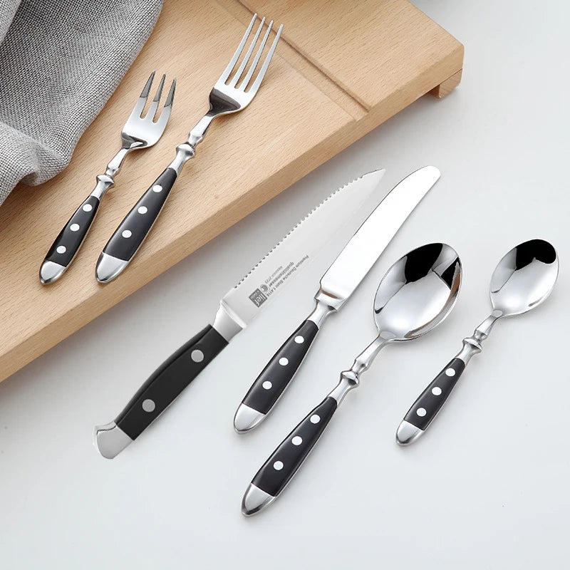 Classic Steak Knife Set – German Steel Serrated Blades Steak Knife Set Axl 6 PCS SET China Mainland