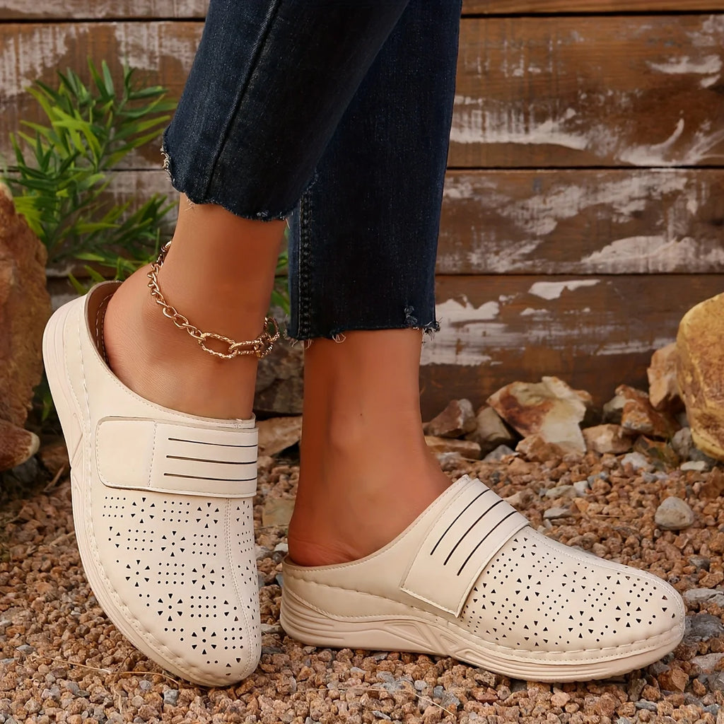 Women's Vintage Wedge Mule Sandals – Slip-On Faux Leather Wedge Mule Sandals Axl