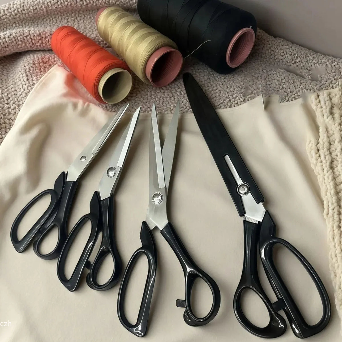 Professional Heavy Duty Fabric Scissors – 8 & 10 Inch Tailor Shears Tailor Shears Axl