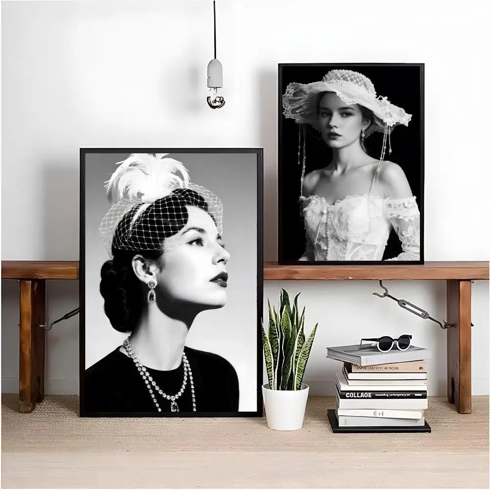 Retro Fashion Poster Wall Art Sticker – Minimalist Home Décor Wall Art Sticker Axl