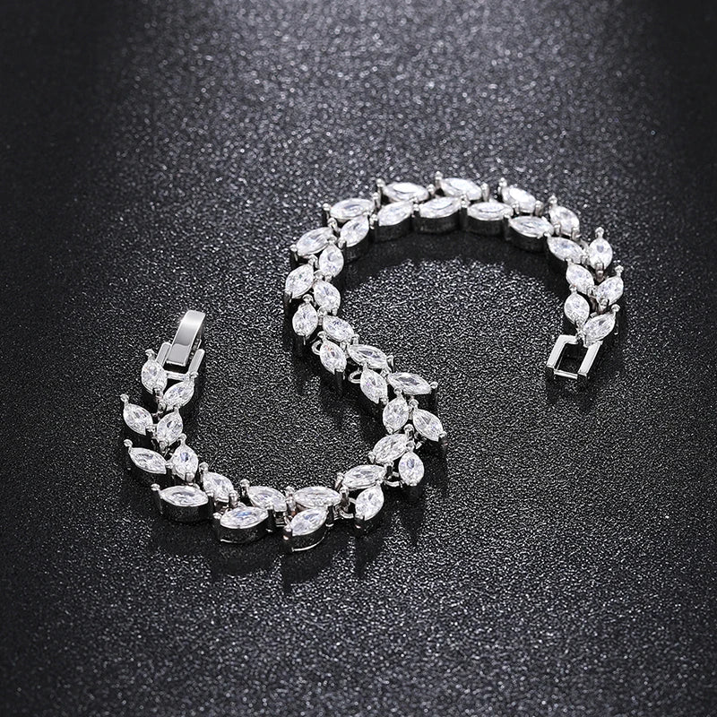 Huitan Marquise CZ Chain Bracelet – Gold & Silver for Women CZ Chain Bracelet Axl