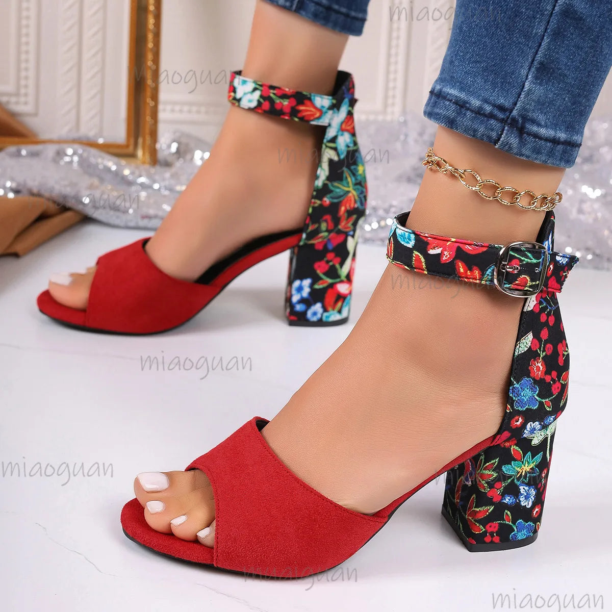 Women's Chunky Heel Sandals – Ankle Strap Roman Style Chunky Heel Sandals Axl