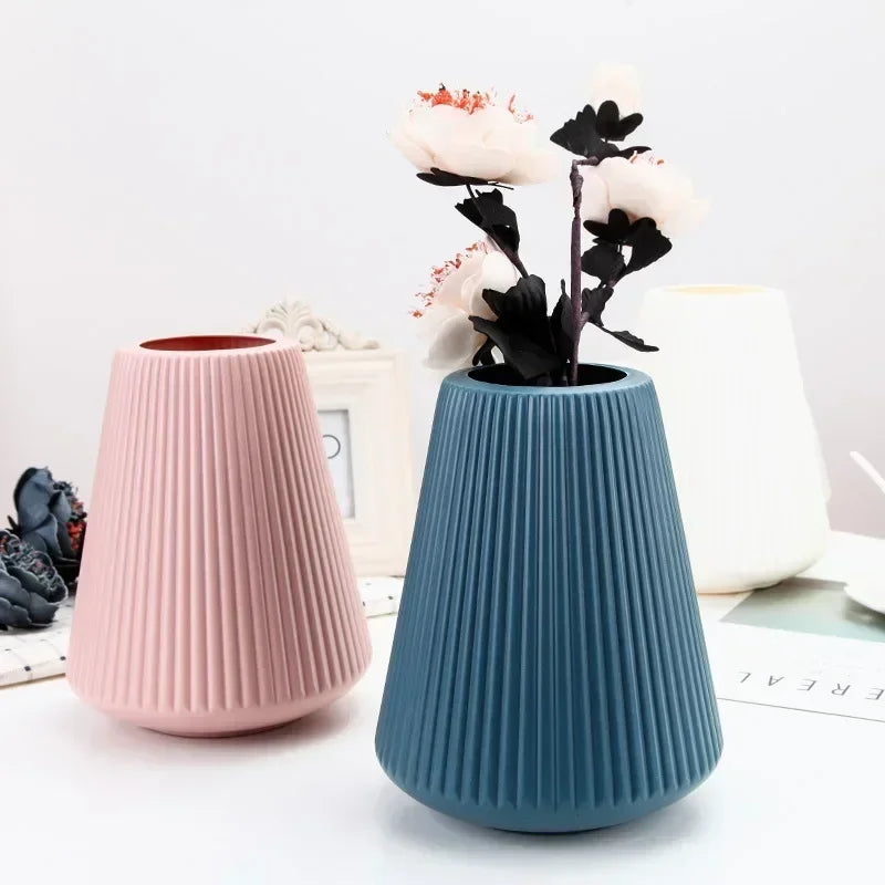 Nordic European Plastic Vase – Hydroponic Flower Pot Decor Decorative Vase Axl