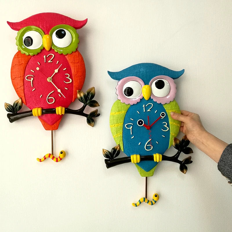 Owl Luminous Pendulum Wall Clock – Silent 16-Inch Resin Decor Decorative Wall Clock Axl