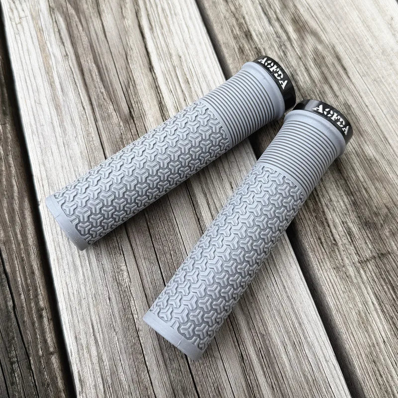 MTB Lock-On Handlebar Grips – Anti-Slip Rubber | Axl Bike Grips MTB Handlebar Grips Axl