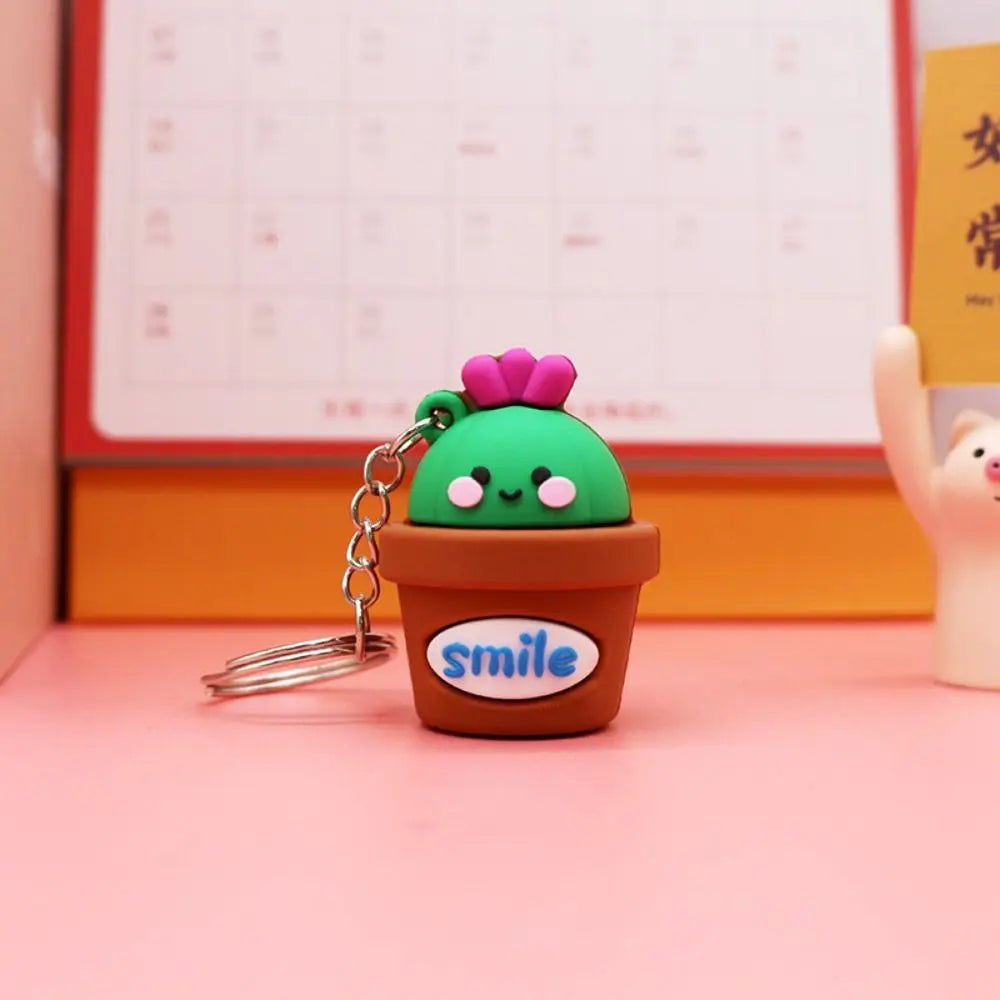 Kawaii Animal Mini Pencil Sharpener with Keychain – Cartoon Mini Pencil Sharpener Axl Vase