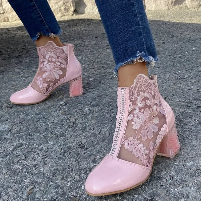 Women's Retro Embroidered Ankle Boots – Platform Block Heel Embroidered Ankle Boots Axl