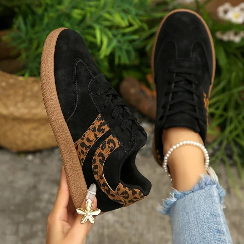Retro Brown Platform Sneakers Women – Flat Thick Sole, Plus Size Platform Sneakers Axl 42 black