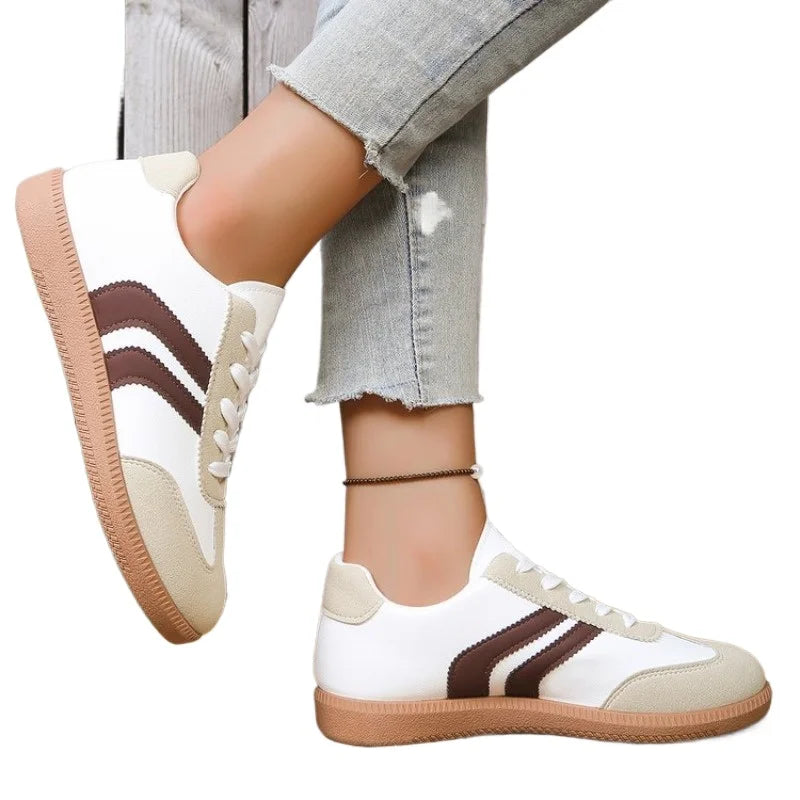 Women's Breathable Flat Sports Shoes – Lace-Up Round Toe Women's Flat Shoes Axl