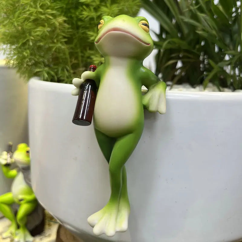 Resin Frog Planter – Handmade Garden & Balcony Decor Decorative Resin Planter Axl Style -B