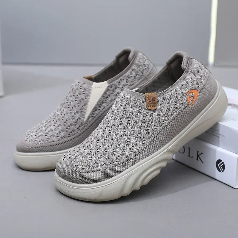 Women's Slip-On Sneakers – Lightweight Breathable Walking Shoes Women's Slip-On Sneakers Axl Dark Brown 35