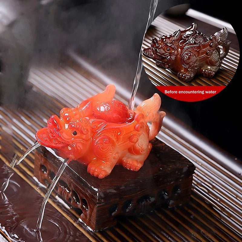 Pixiu Tea Pet Figurine – Water Spray & Color Changing Decor Tea Ceremony Figurine Axl A
