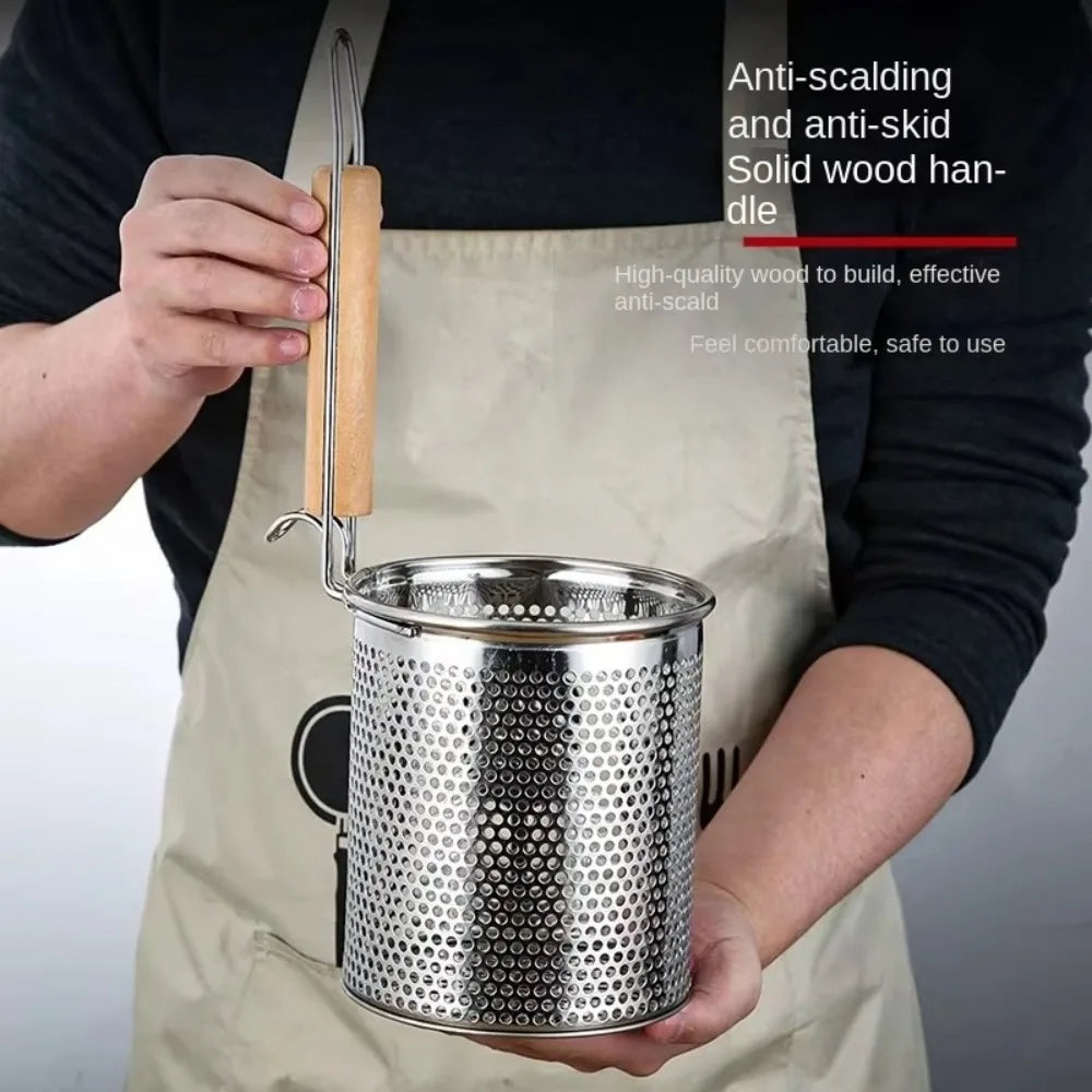 Stainless Steel Mesh Strainer Basket with Wooden Handle Kitchen Strainer Basket Axl