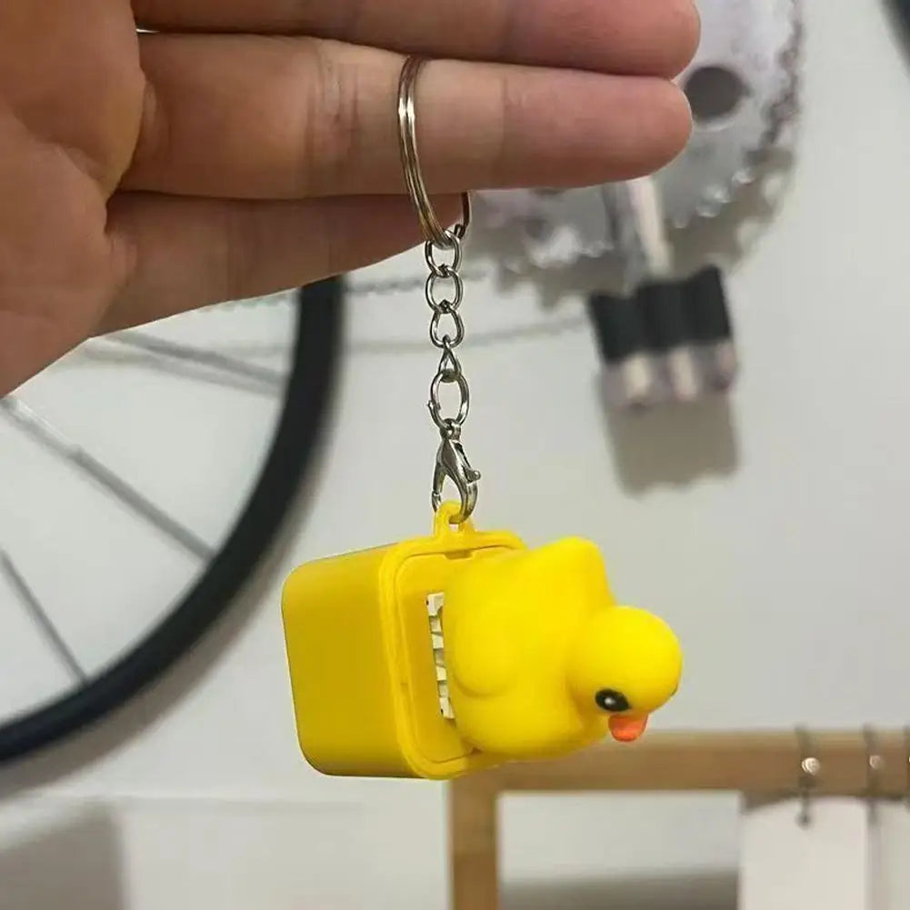 Cute Yellow Duck Keycap Keychain – Sound & Light 3D Charm Novelty Keychain Charm Axl