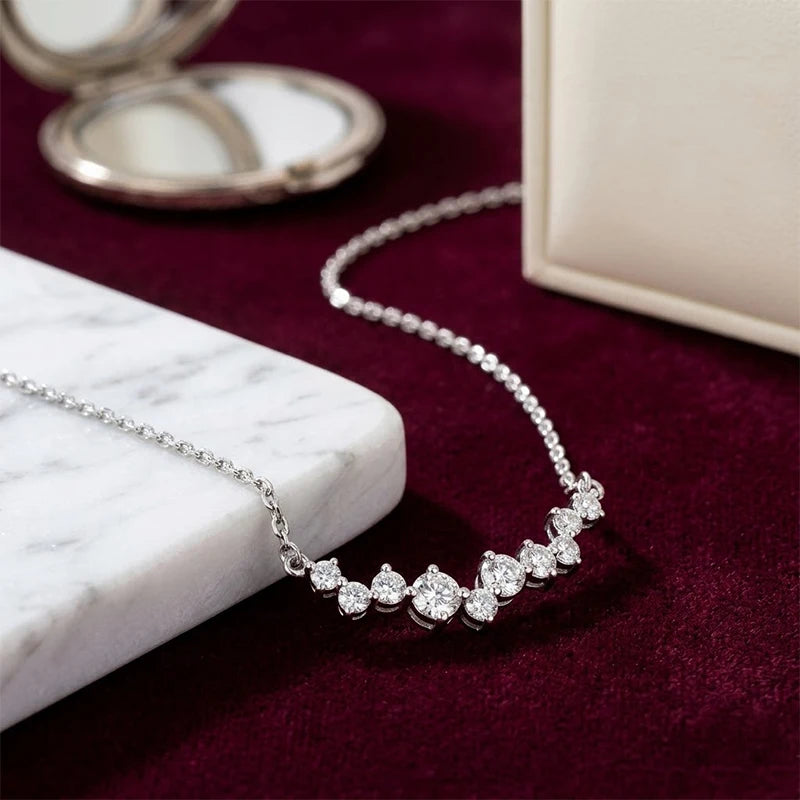 Huitan CZ Pendant Necklace – Sparkling Cubic Zirconia Jewelry Pendant Necklace Axl