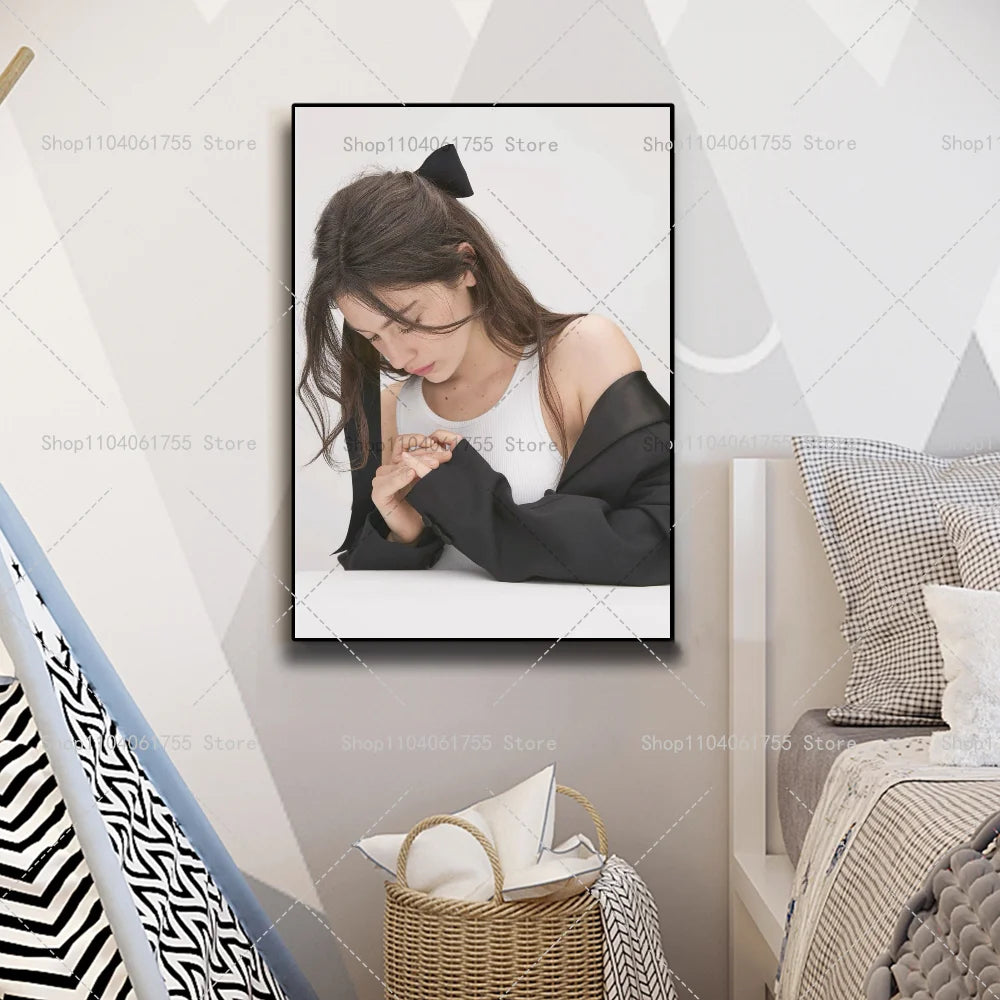 Gracie Abrams Poster – Self-Adhesive Waterproof Wall Art Print Wall Art Poster Axl