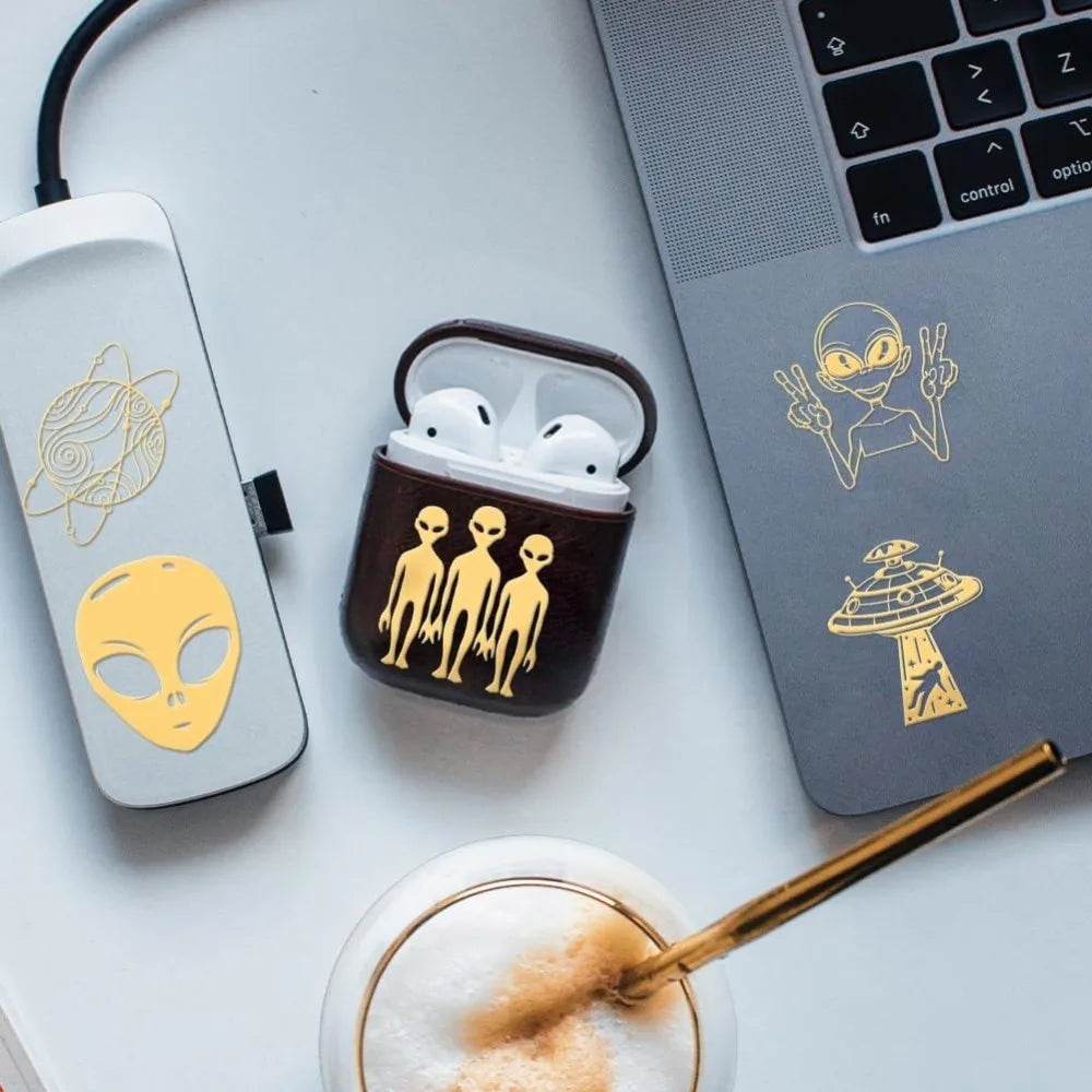 9-Piece Golden Metal Alien Stickers – Space UFO Epoxy DIY DIY Craft Stickers Axl