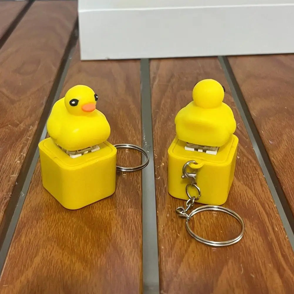 Cute Yellow Duck Keycap Keychain – Sound & Light 3D Charm Novelty Keychain Charm Axl