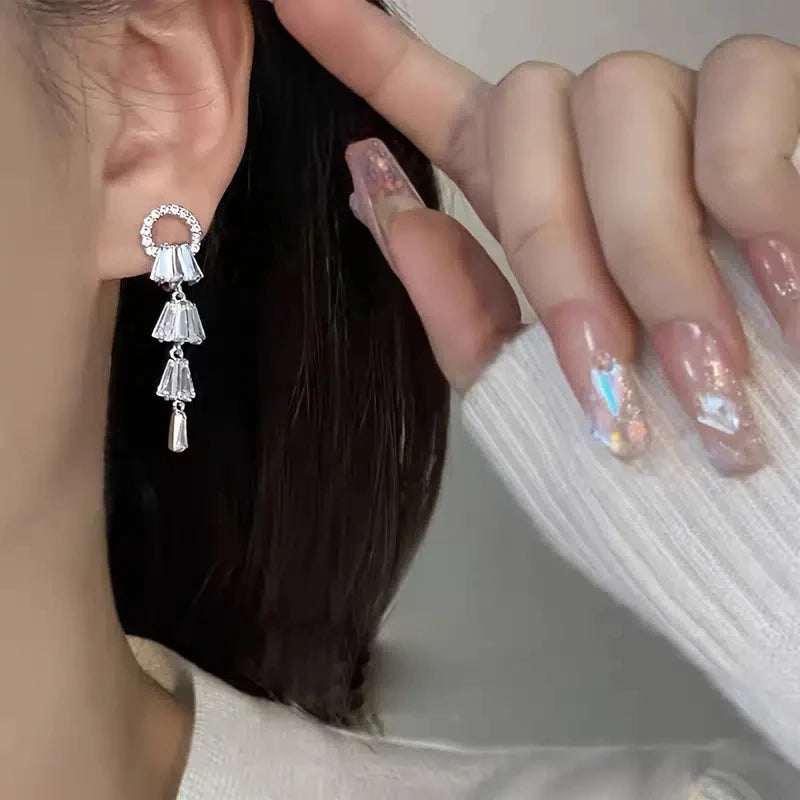 Huitan CZ Tassel Drop Earrings – Crystal Women's Party Jewelry Drop Tassel Earrings Axl