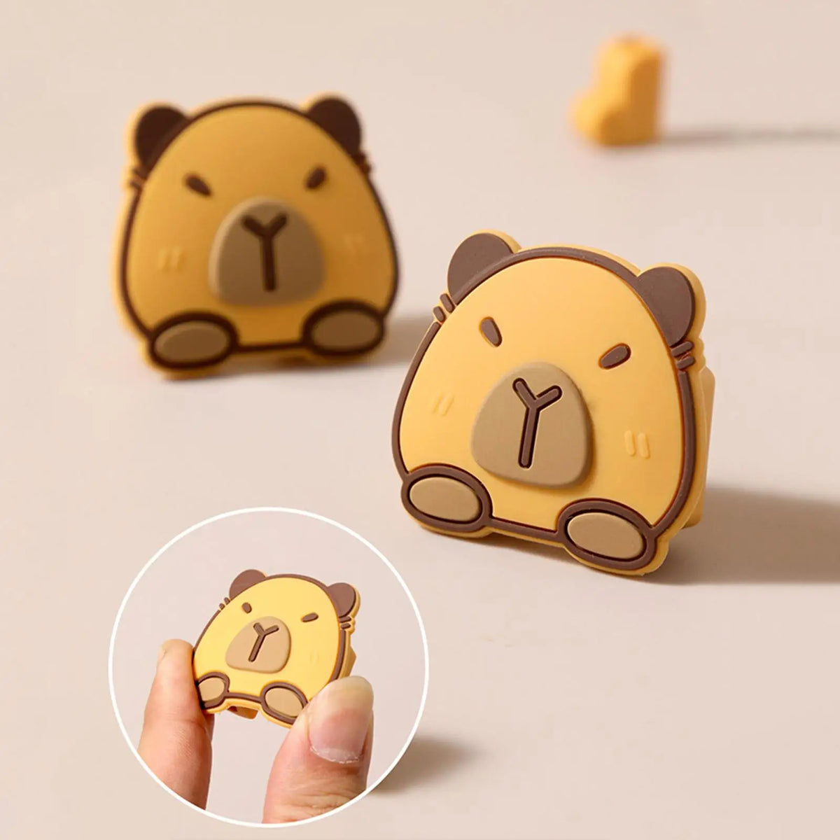 Capybara Kids Trainer Chopsticks – Silicone, Washable Kids Trainer Chopsticks Axl