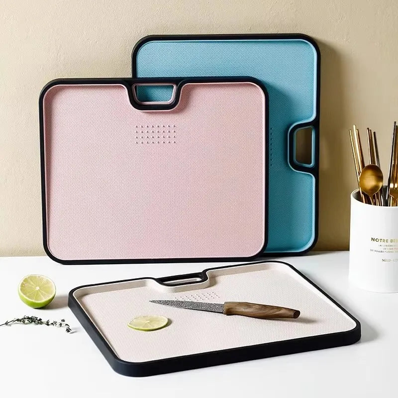 Wheat Straw Cutting Board with Garlic Grinder & Spill Guard Cutting Board Axl