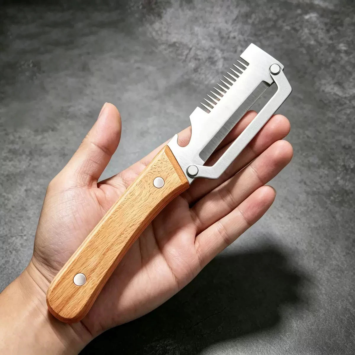 Stainless Steel Fruit & Vegetable Peeler – Wooden Handle Kitchen Peeler Axl 1pcsA