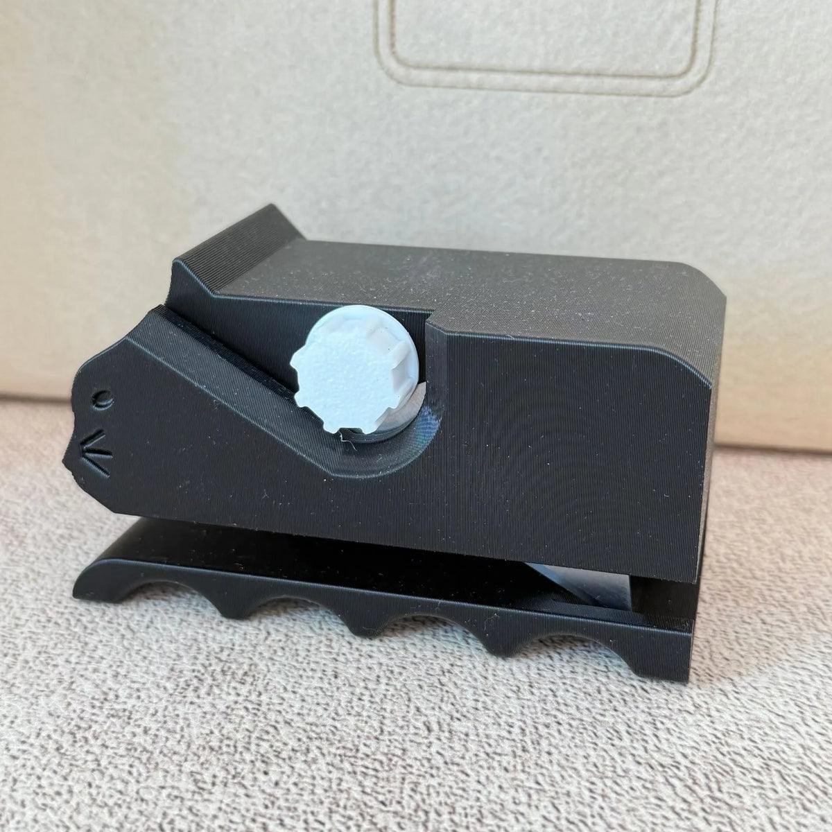 Cat-Shaped Cardboard Cutter | 3D Printed DIY Scratcher Tool DIY Cardboard Cutter Axl black