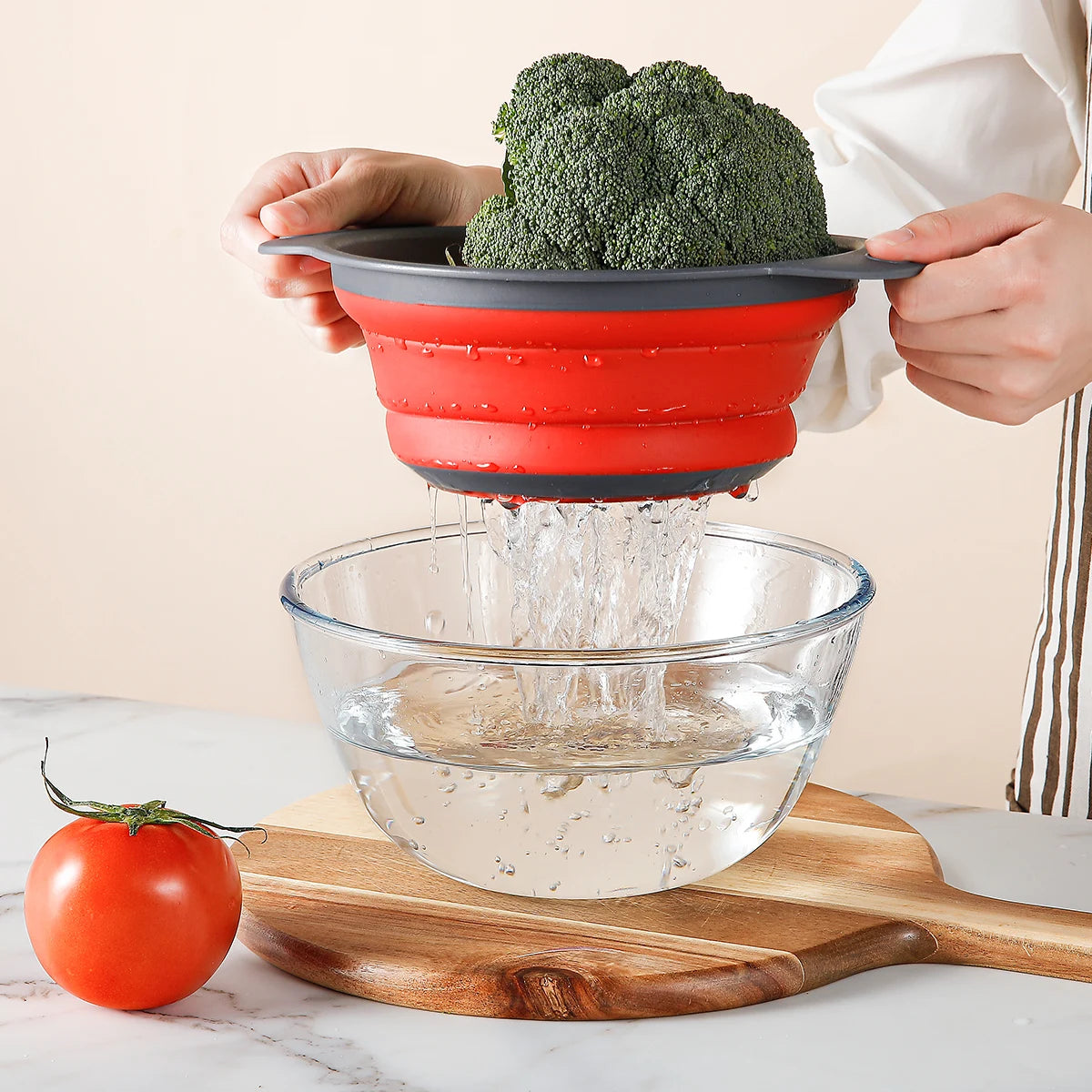 Collapsible Silicone Colander – Foldable Fruit & Veggie Strainer Collapsible Colander Axl
