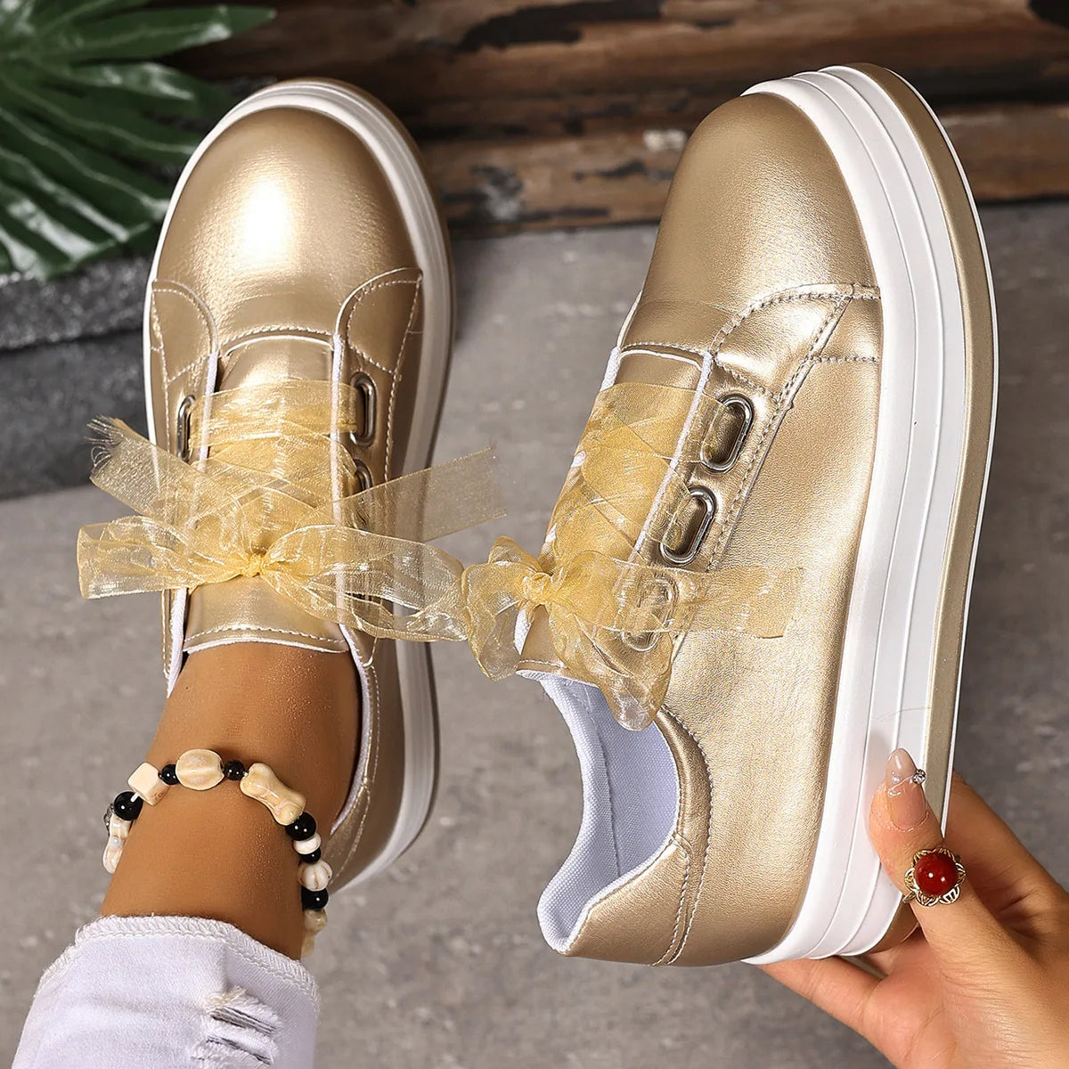 Women's Platform Sneakers – Lace-Up Casual Vulcanized Shoes Platform Sneakers Axl gold 37